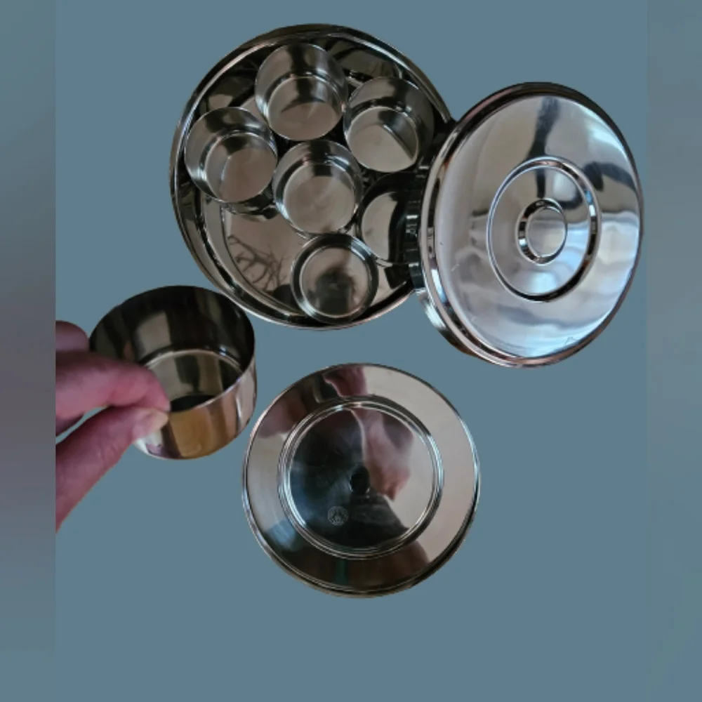 Sharda Indian 18/8 Compact Stainless Steel 7 quanity Spice Container
